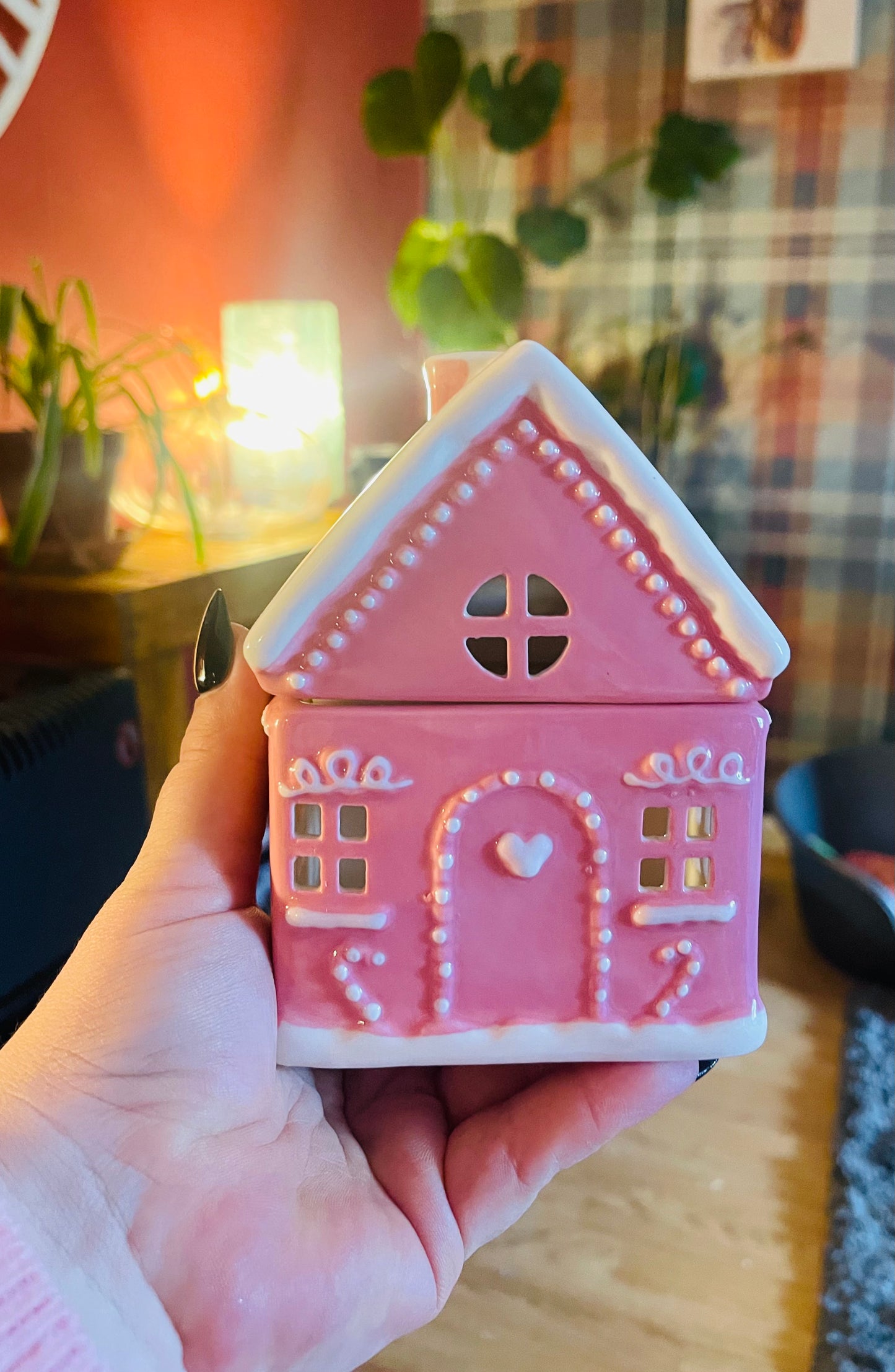 Gingerbread House Wax Burner